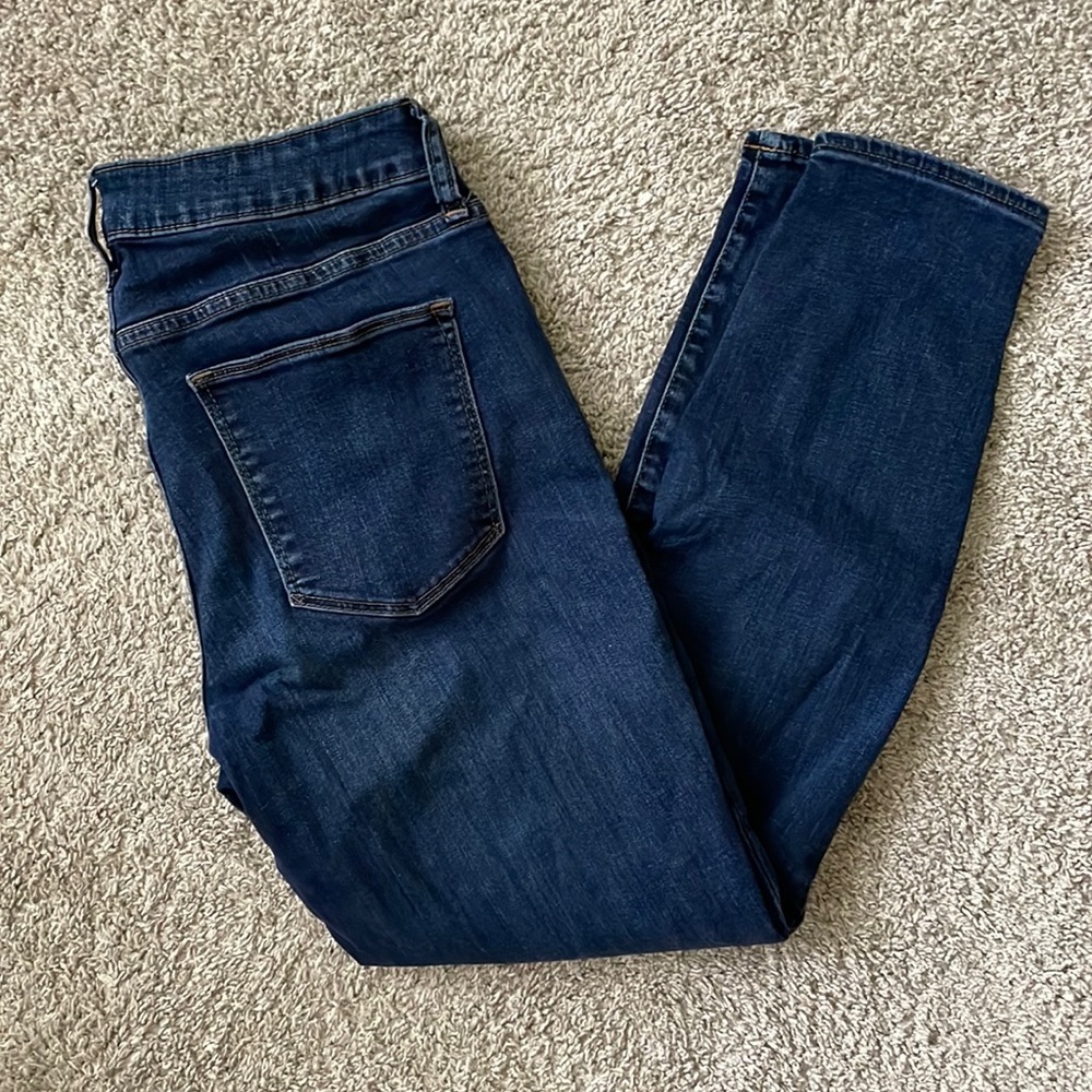 Gap 31 regular curvy true skinny jeans